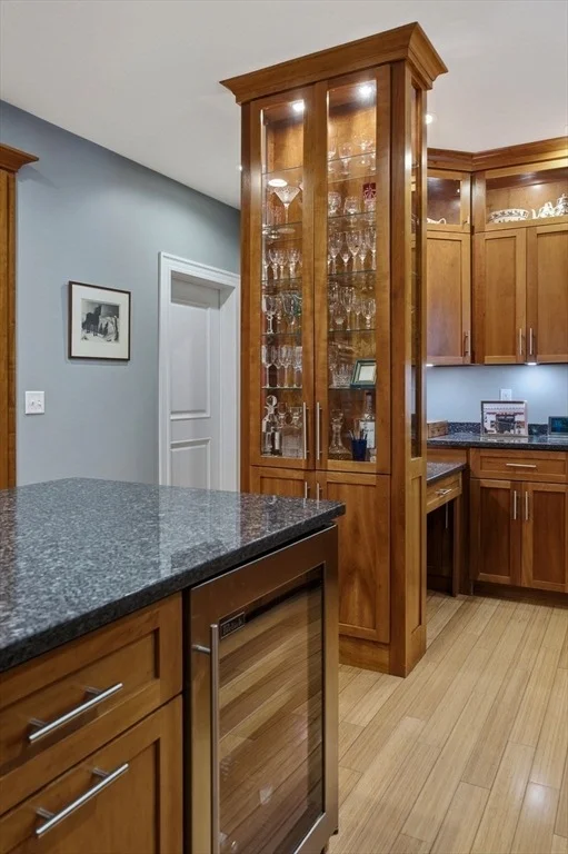Photo of 70 Warren Ave