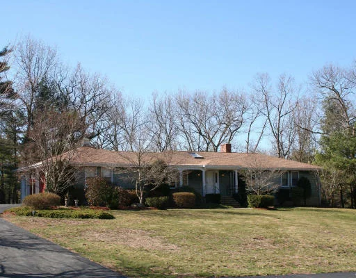 Photo of 10 Aspen Rd
