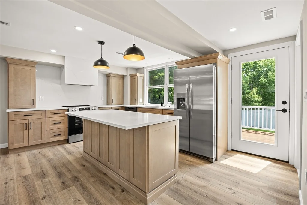 Photo of 7 Somerville Ave