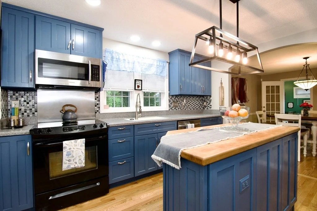 Photo of 55 Bridle Path Rd