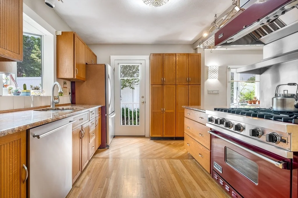 Photo of 12 Grandview Rd