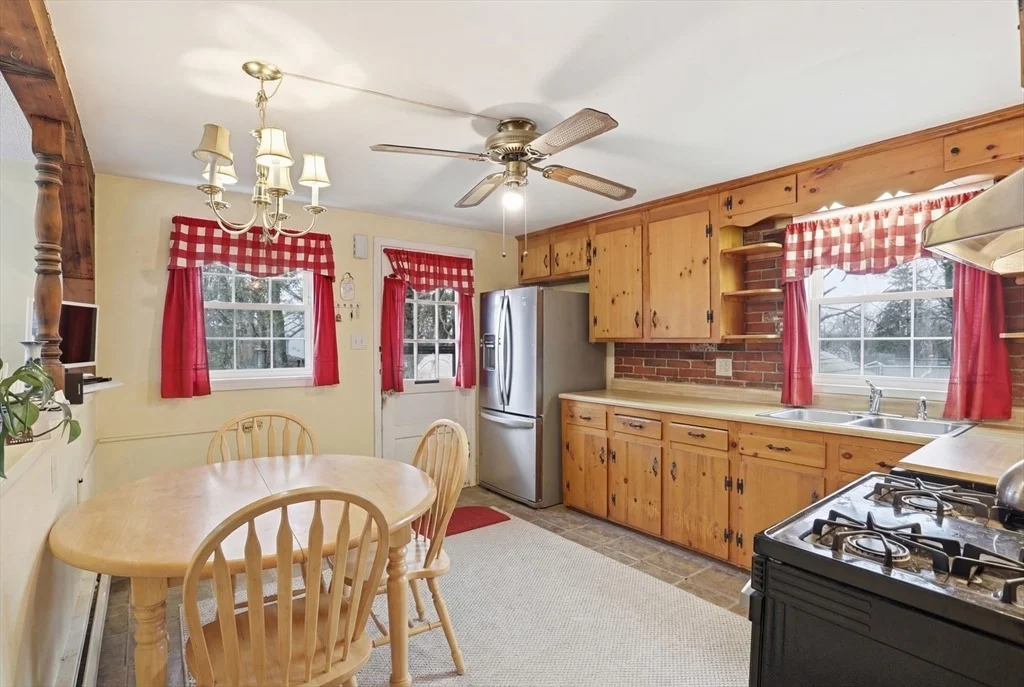 Photo of 94 Nancy Ave