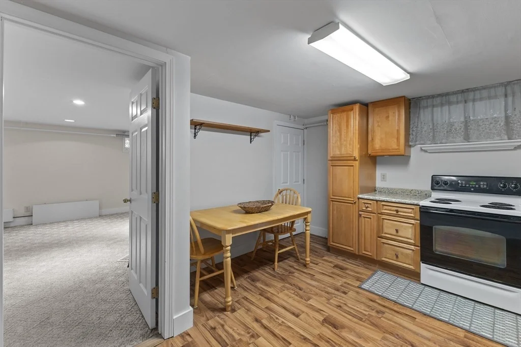 Photo of 7 Simond St.