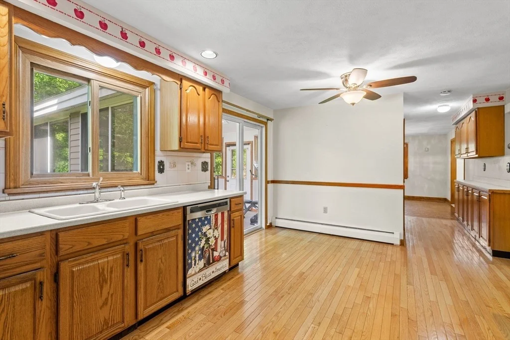 Photo of 11 Beechtree Cir