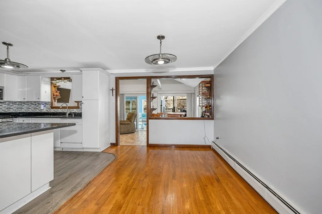 Photo of 439 Butman Road