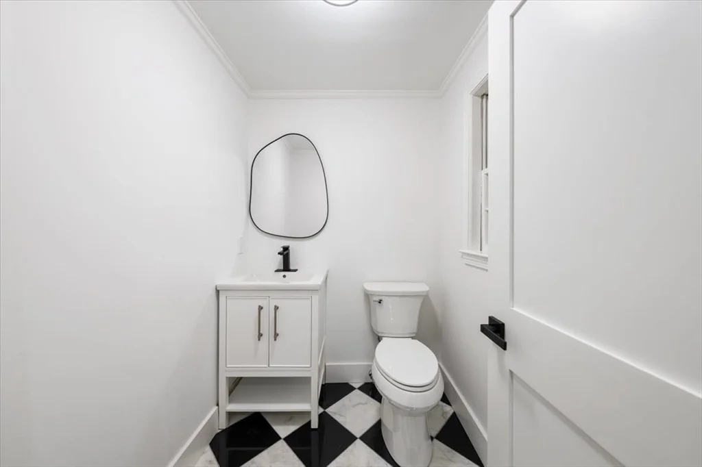 Photo of 42 Dakin Road