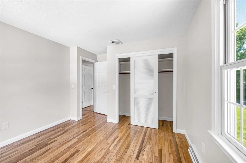 Photo of 252 Pinewood Drive