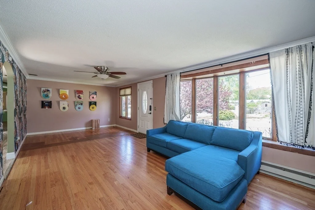 Photo of 57 Parenteau Dr