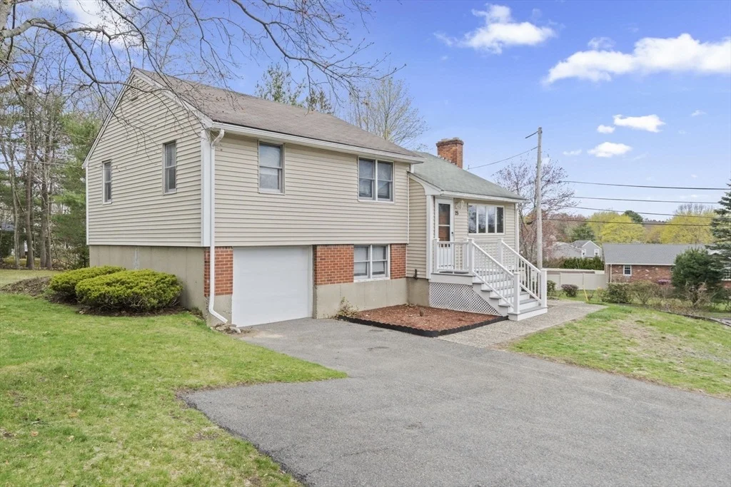 Photo of 25 Samoset Rd