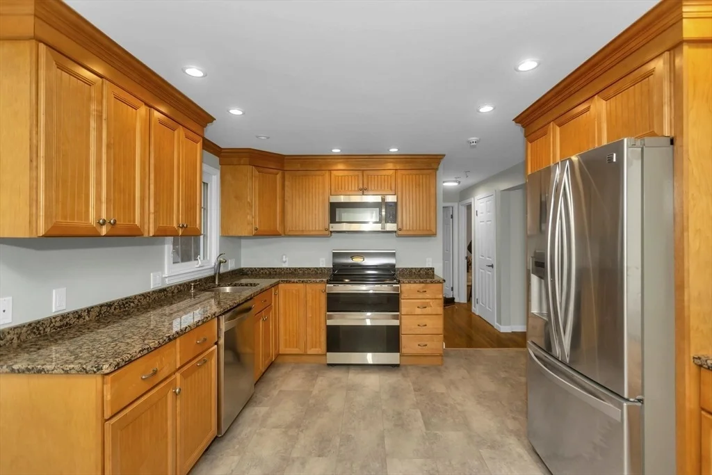 Photo of 192 Gardens Dr