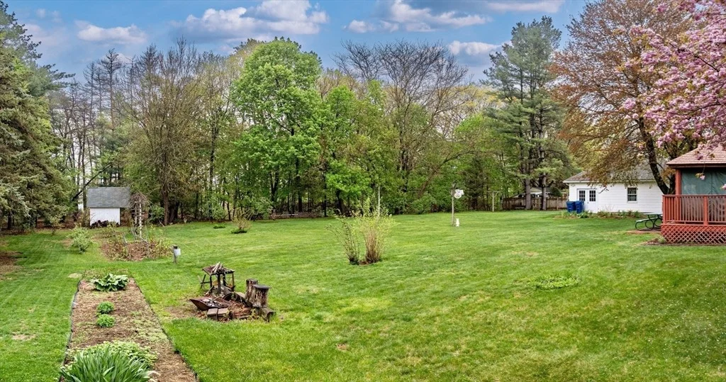 Photo of 726 Amostown Rd