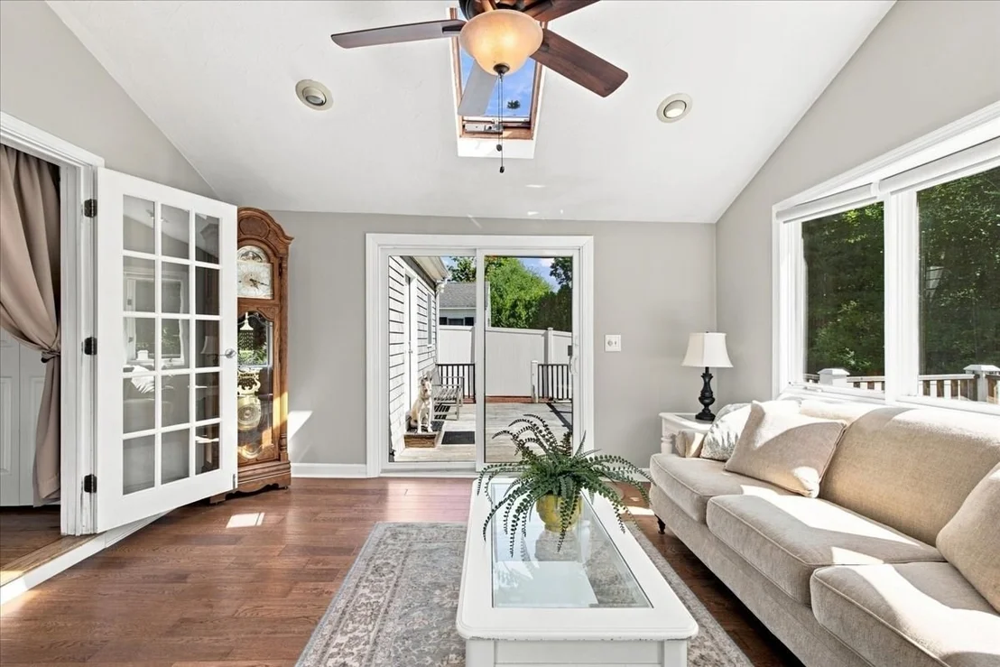 Photo of 46 Hoover Road
