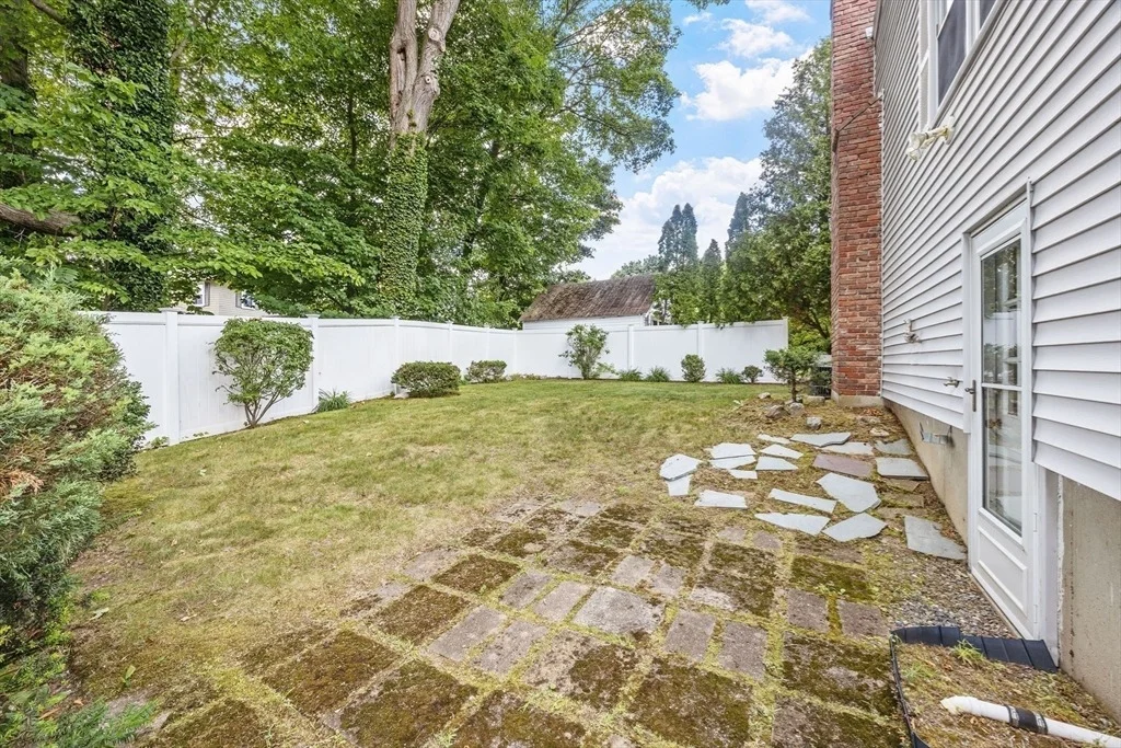 Photo of 152 Bridge St
