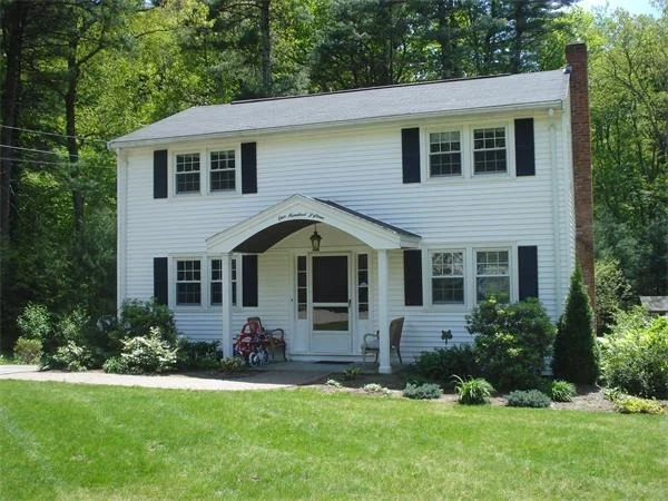 Photo of 115 Harvard Ln