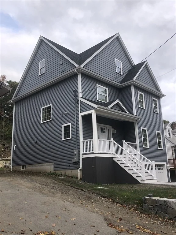 Photo of 239 Hardy Pond Road