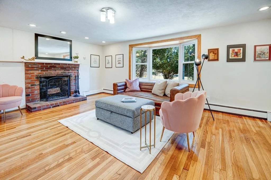 Photo of 99 Willow St