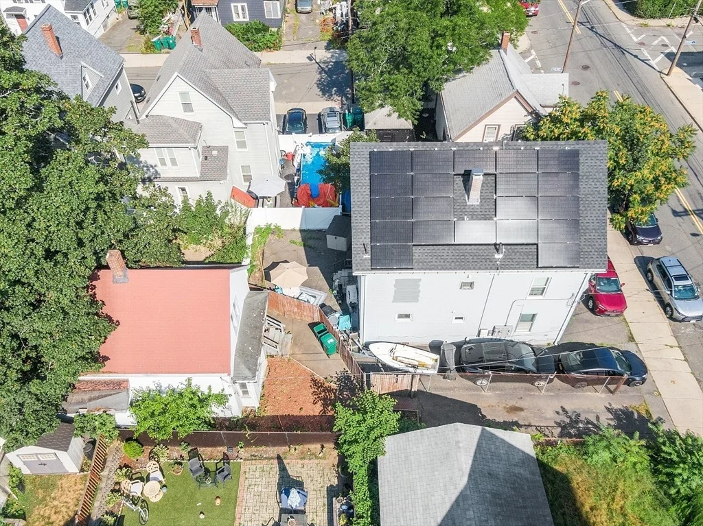 Photo of 824 Summer Street