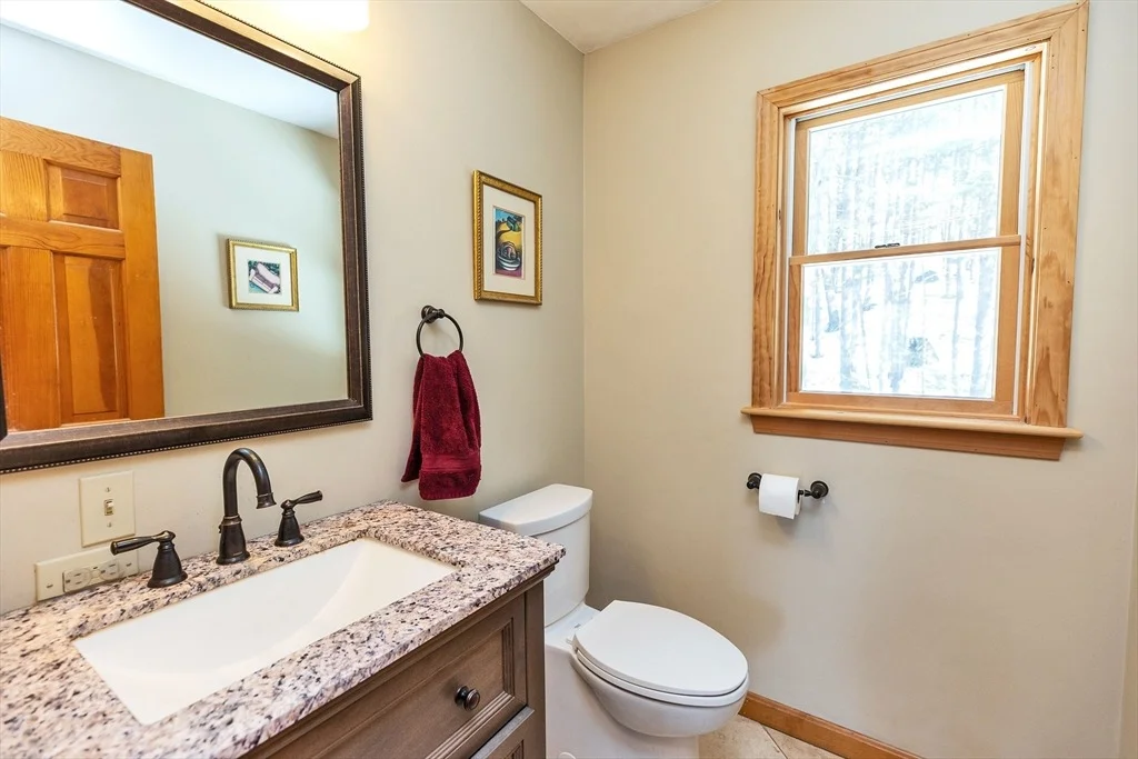 Photo of 44 Lakeview Drive