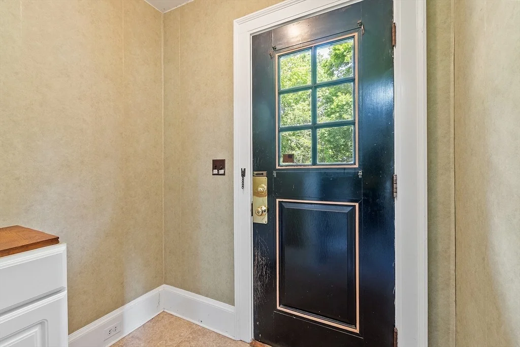Photo of 298 Highland St