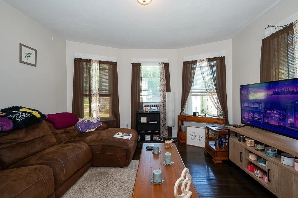 Photo of 192 Vernon St