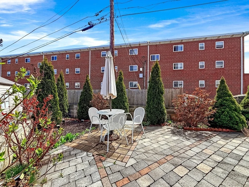 Photo of 14 Oak Ter