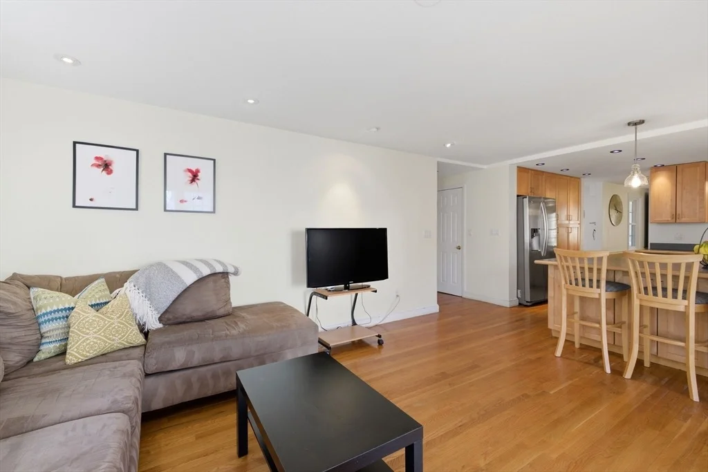 Photo of 15 Ellison Road