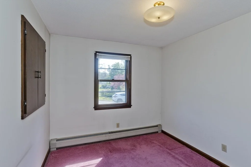 Photo of 6 Pine Wood Dr
