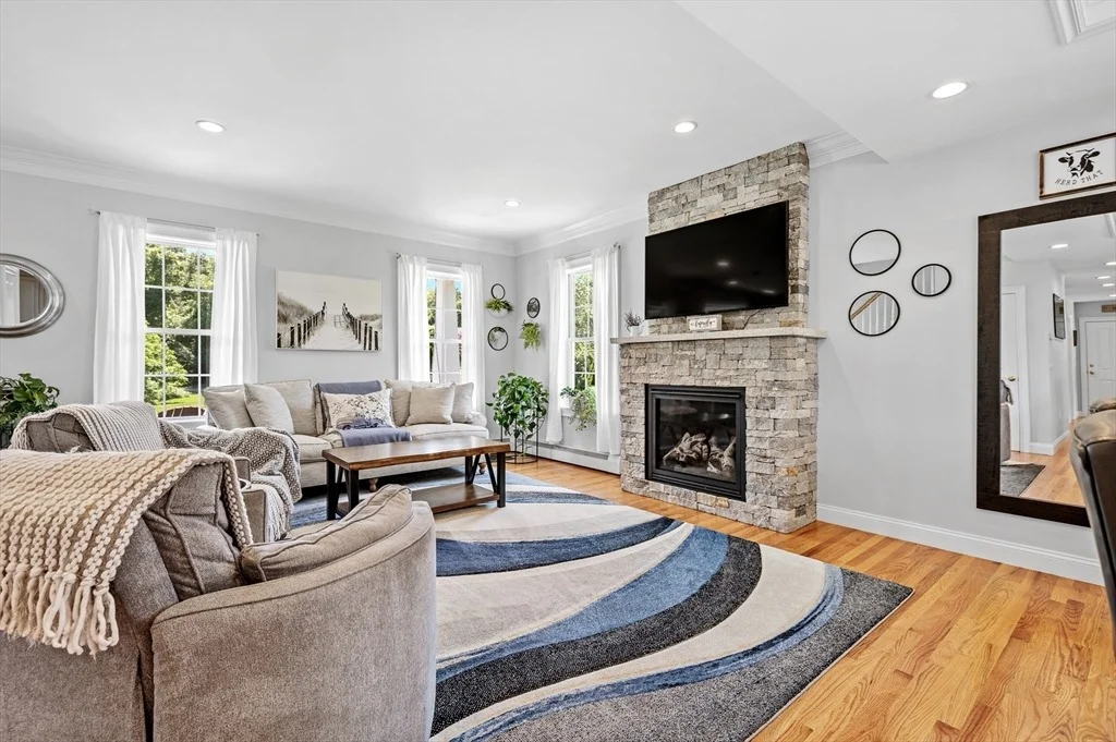 Photo of 48 Summer Rd