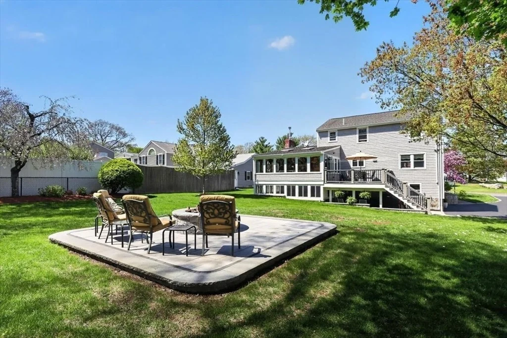 Photo of 111 Barstow Dr