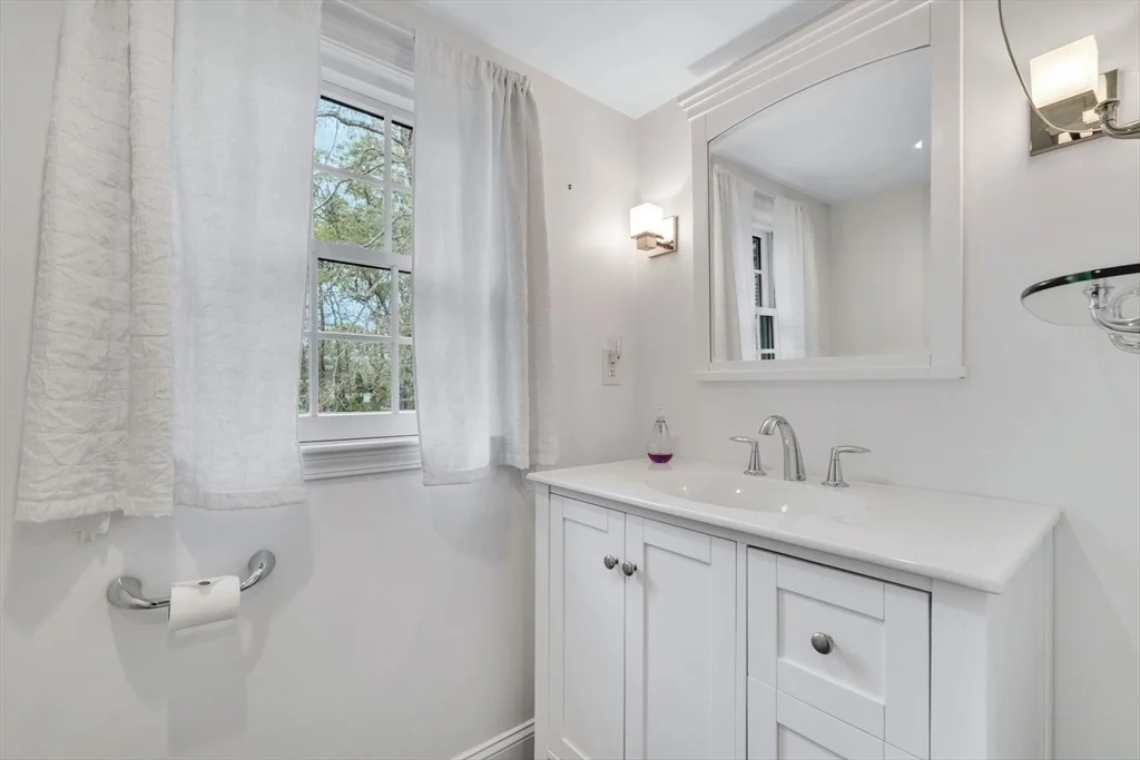 Photo of 12 Maple Lane