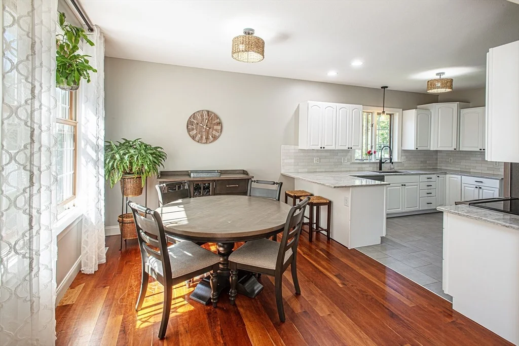 Photo of 133 Cardinal Way