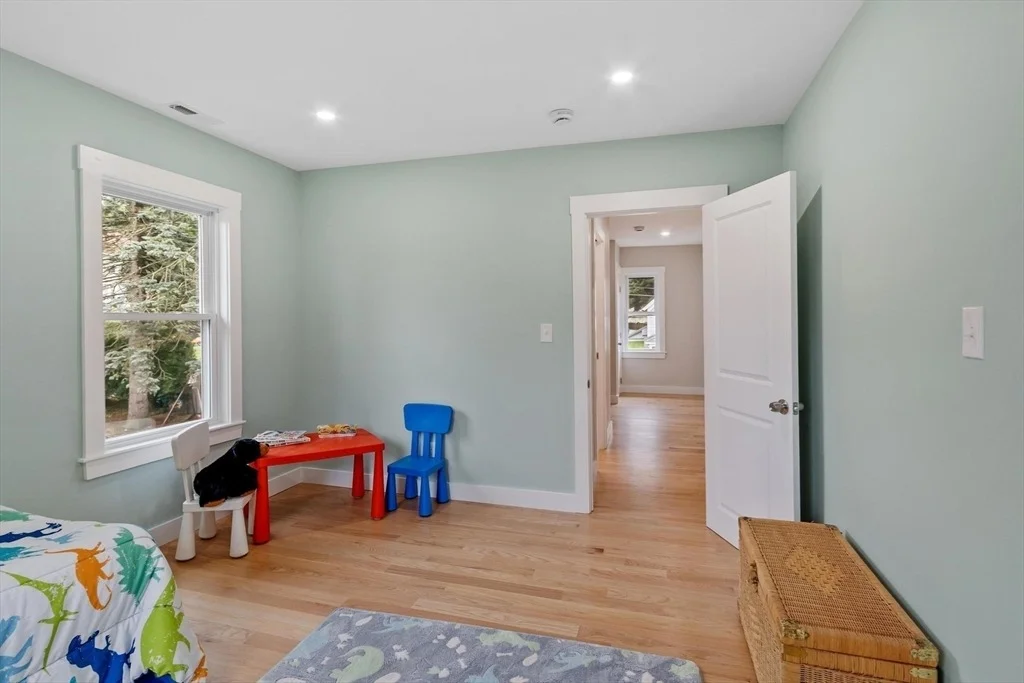 Photo of 317 Middlesex St