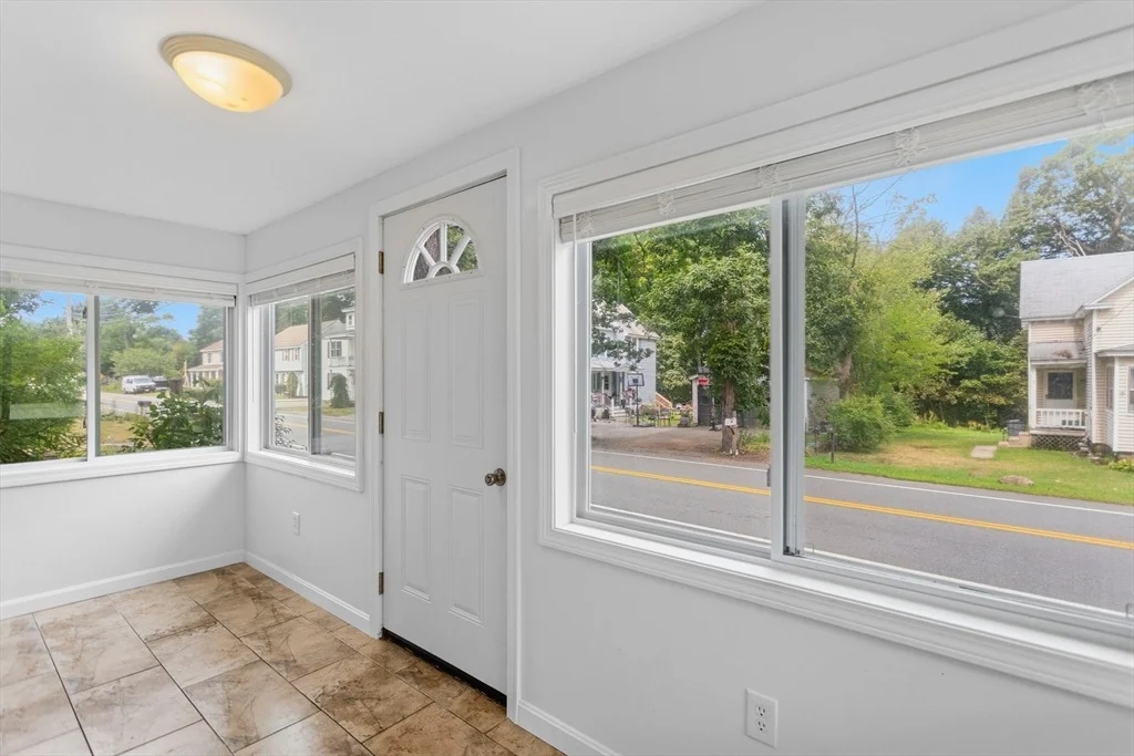 Photo of 10 Pine St