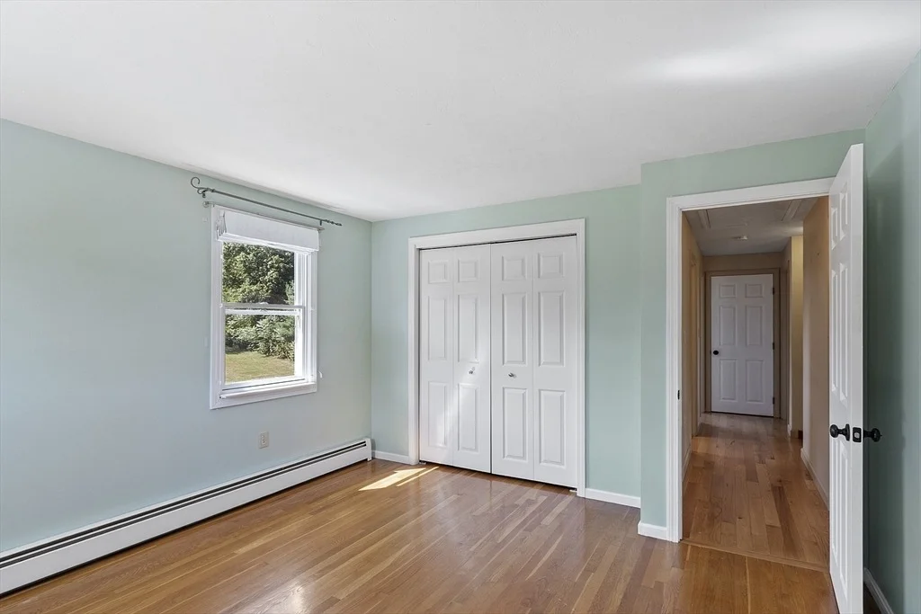 Photo of 6 Ashton Ln