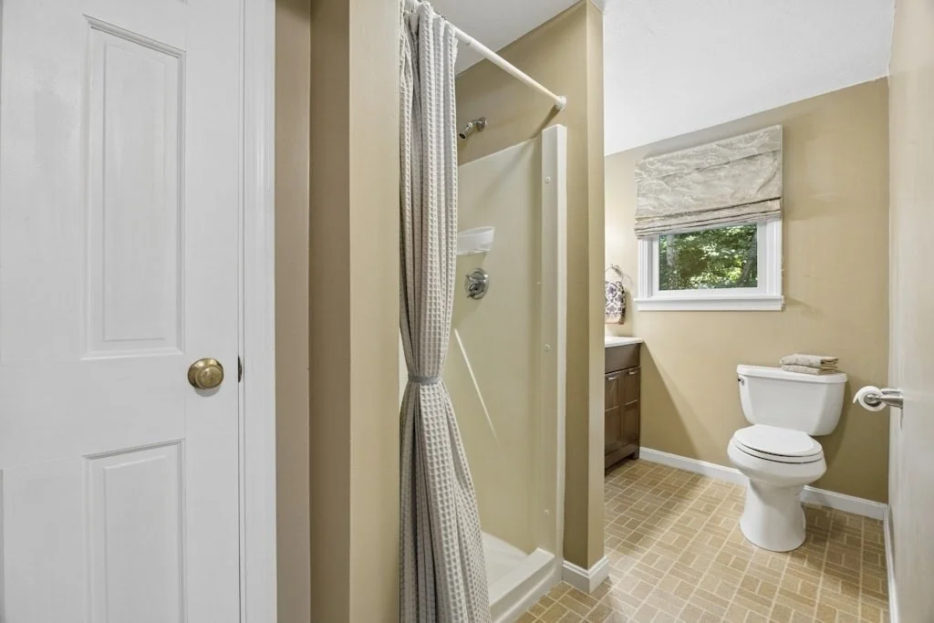 Photo of 11 Rustic Drive