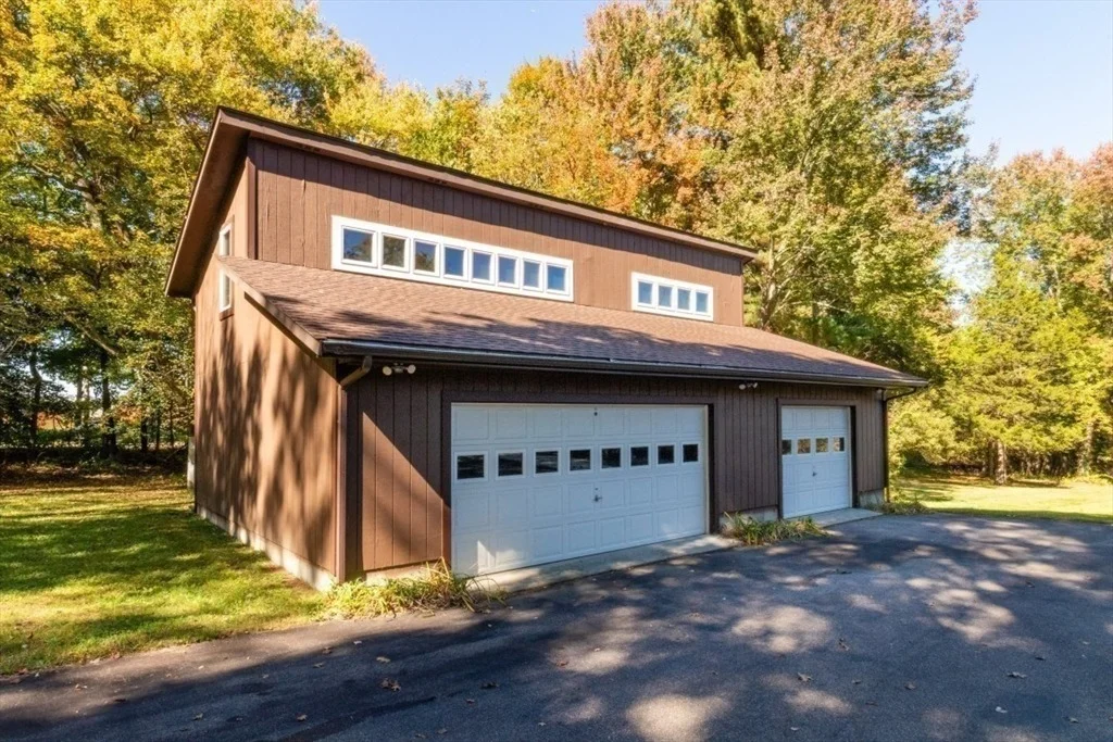 Photo of 88 Brush Hill Rd