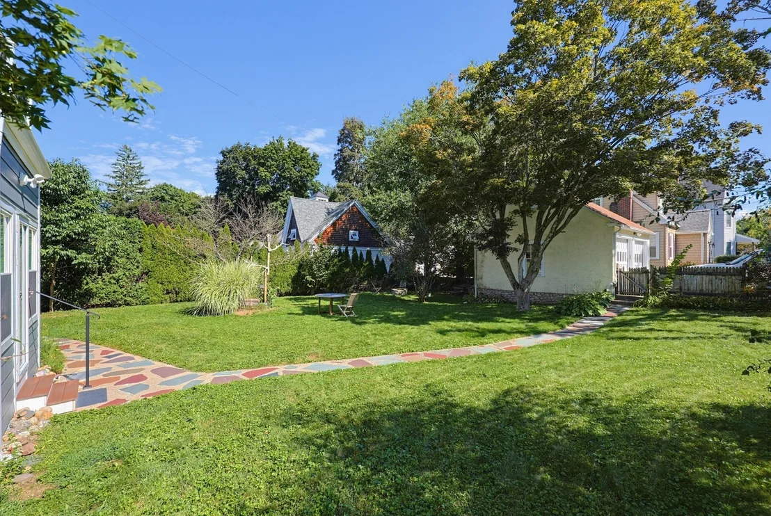 Photo of 218 County St.