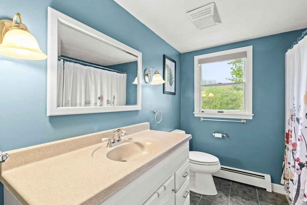 Photo of 80 Forest Dr