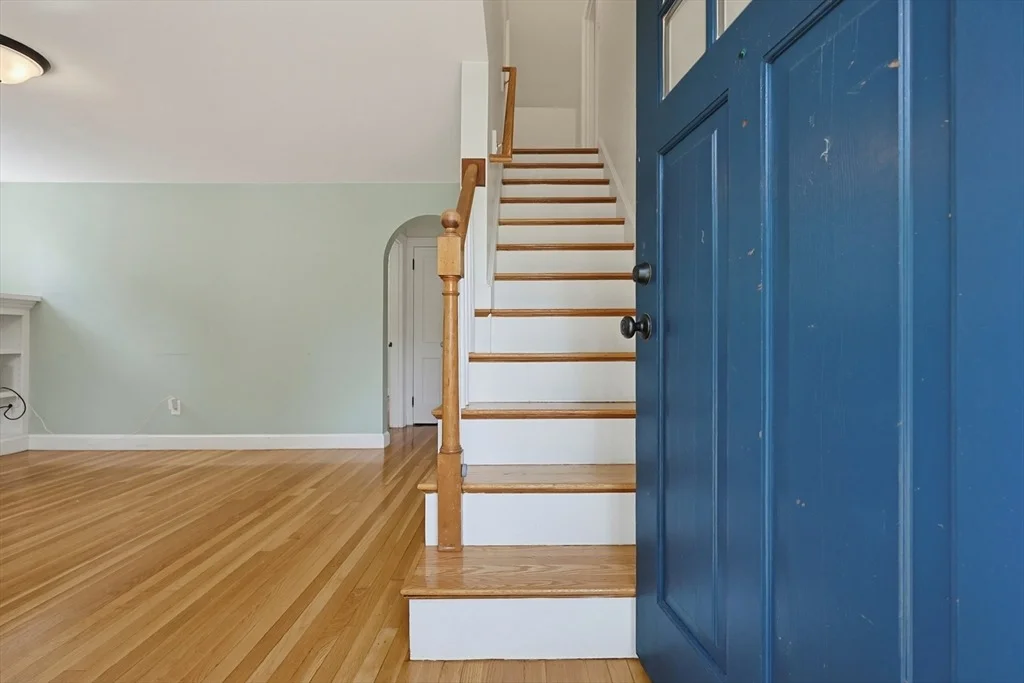 Photo of 50 Rustic Rd