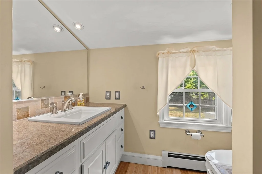 Photo of 526 Walnut St