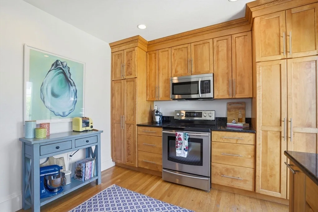 Photo of 26 Manomet Ave