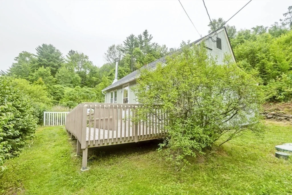 Photo of 455 Williamsburg Road