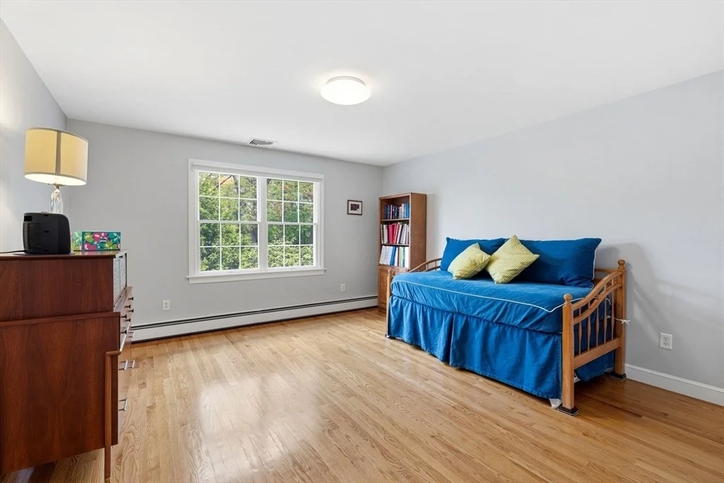 Photo of 70 Spring Street