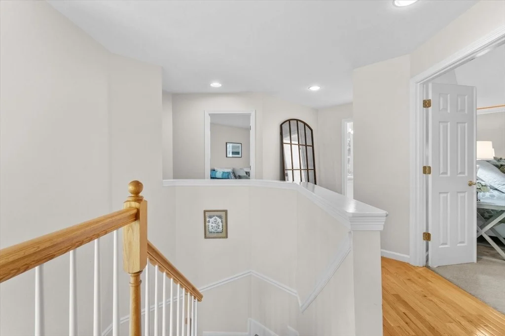 Photo of 7 Whitney Circle