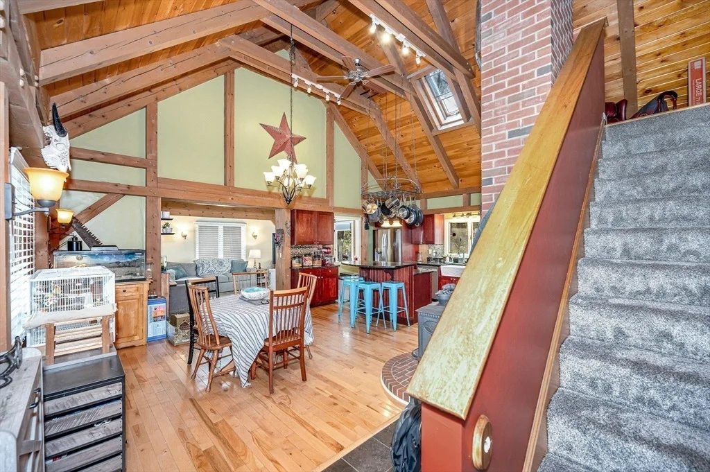 Photo of 111 Stonebridge Dr