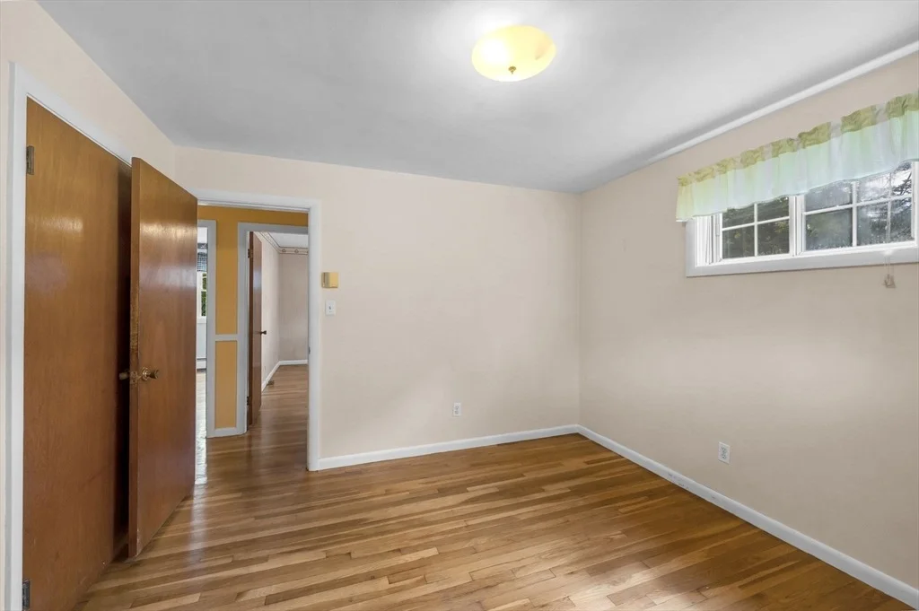 Photo of 116 Longmeadow Ave