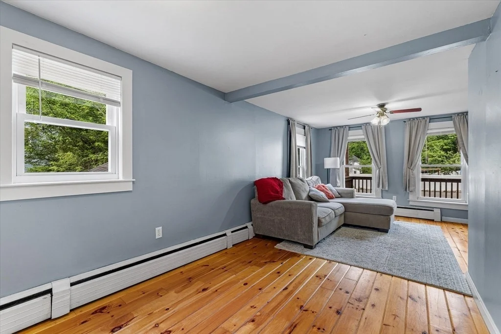 Photo of 92 Oak Ave
