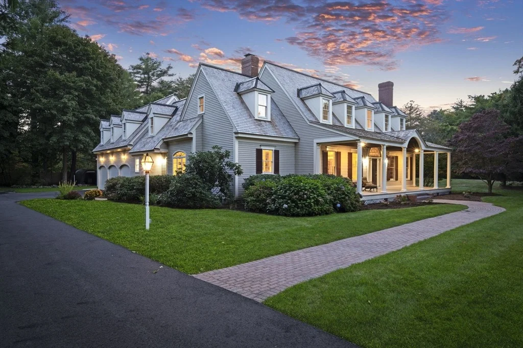 Photo of 12 Azalea Way