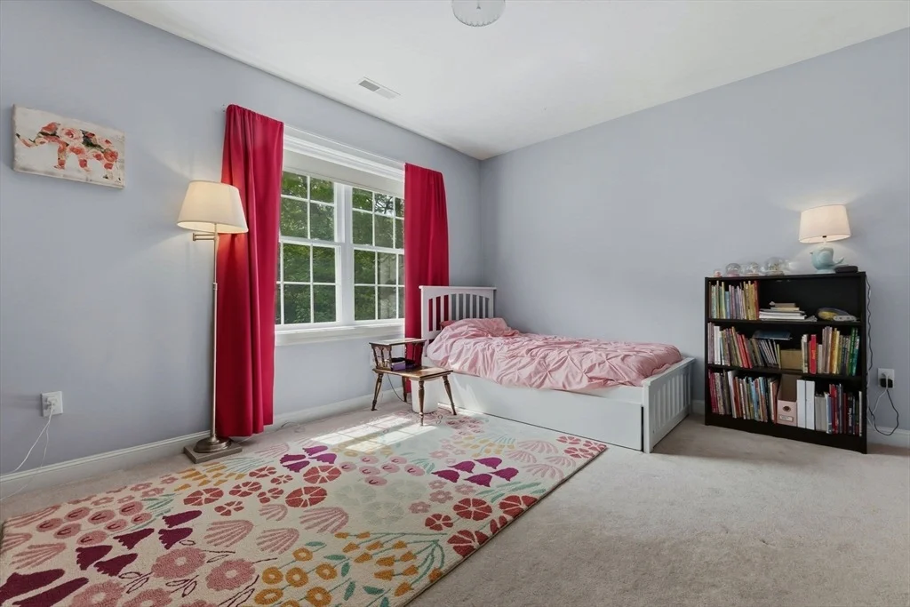 Photo of 23 Oak Ledge Cir