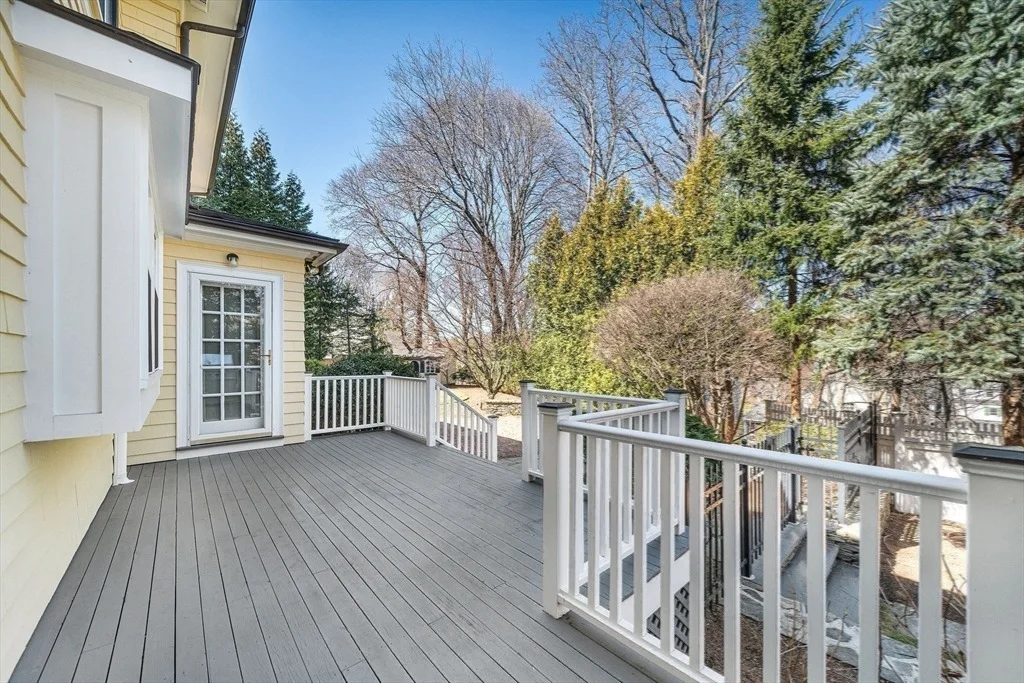 Photo of 11 Winthrop Road